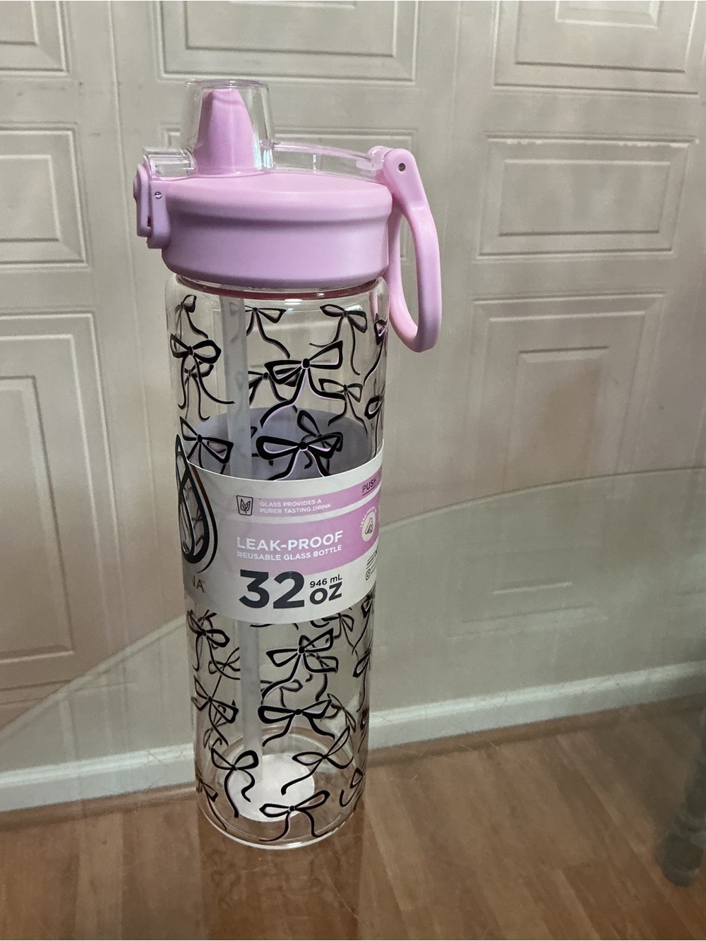 Brand New MANNA Leakproof Glass Water Bottle - 32oz